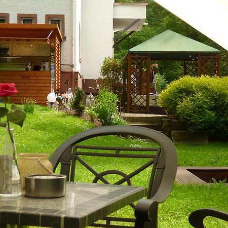 Wald Villa Uessbach Alf Bagian luar foto