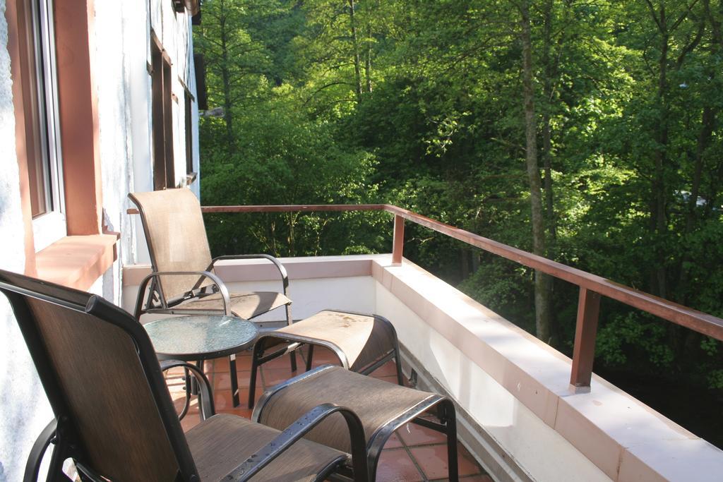 Wald Villa Uessbach Alf Ruang foto